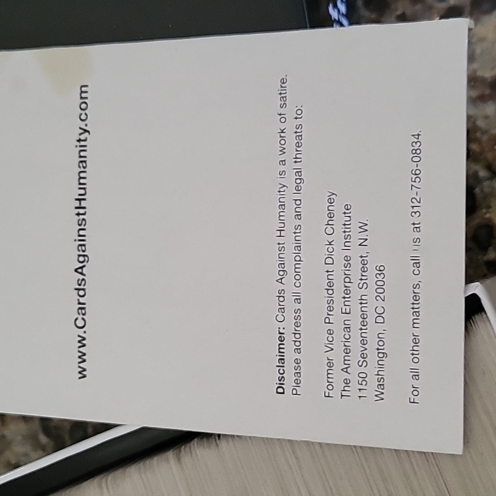 Cards Against Humanity - Picture 6 of 6